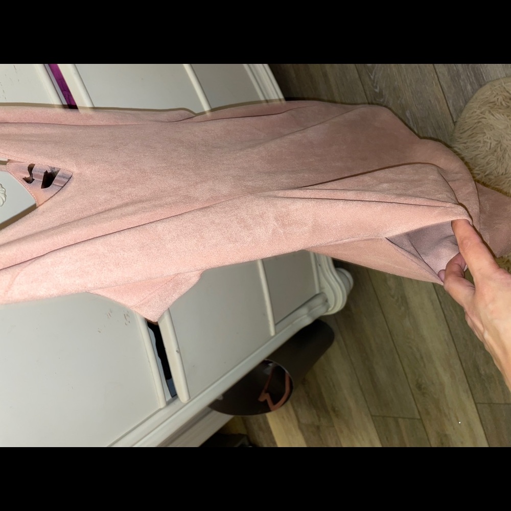Dress - Picture 2 of 3
